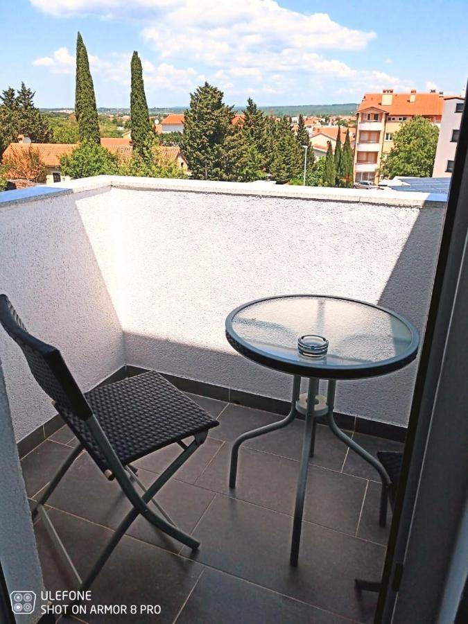 Abelia Sea View Apartment Pula Bagian luar foto
